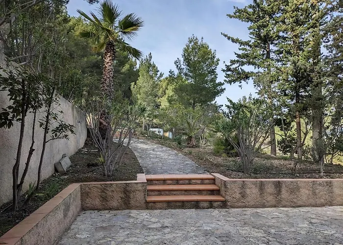 -villa Les Pins- Ferienhaus Bandol