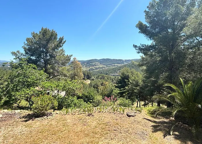 -villa Les Pins- *